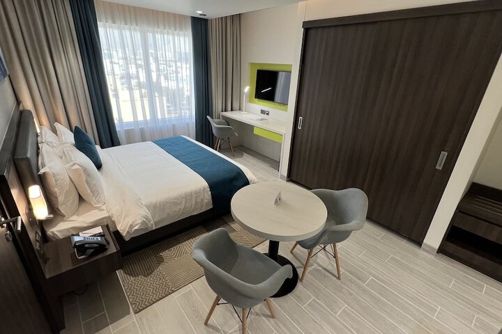 Room 19 of 65