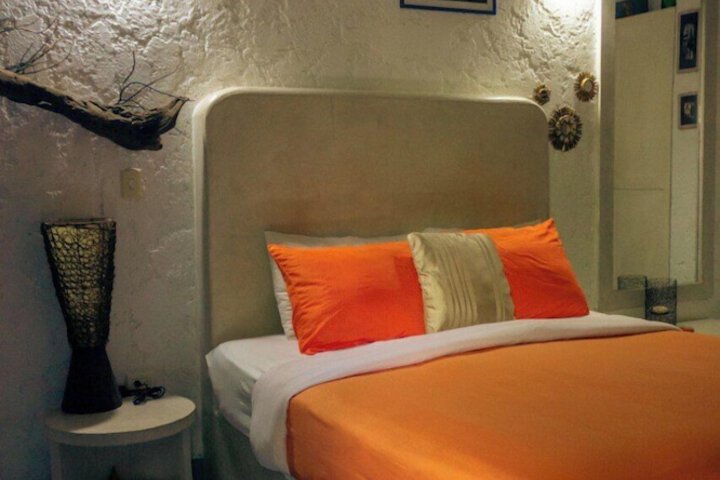 Room 31 of 83