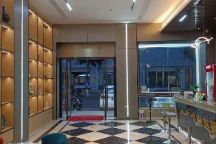 Pingnan Dongcheng Business Hotel