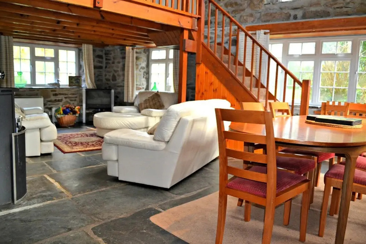 Terrace/Patio 7 of 23