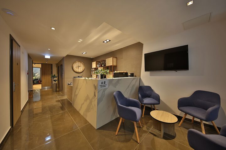 Hotel Interior 4 of 34