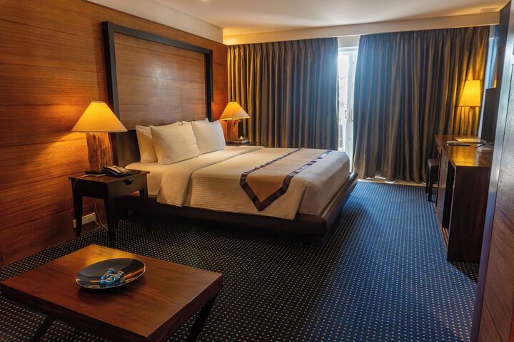 Room 11 of 67