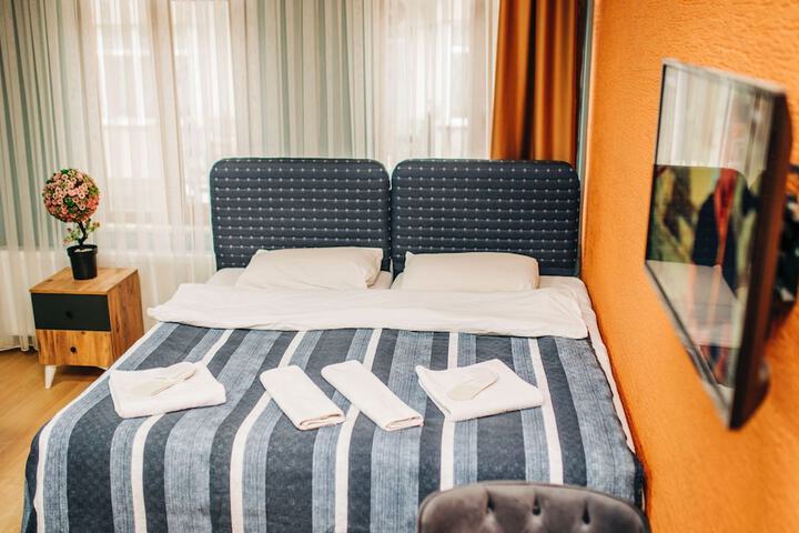 Room 26 of 75