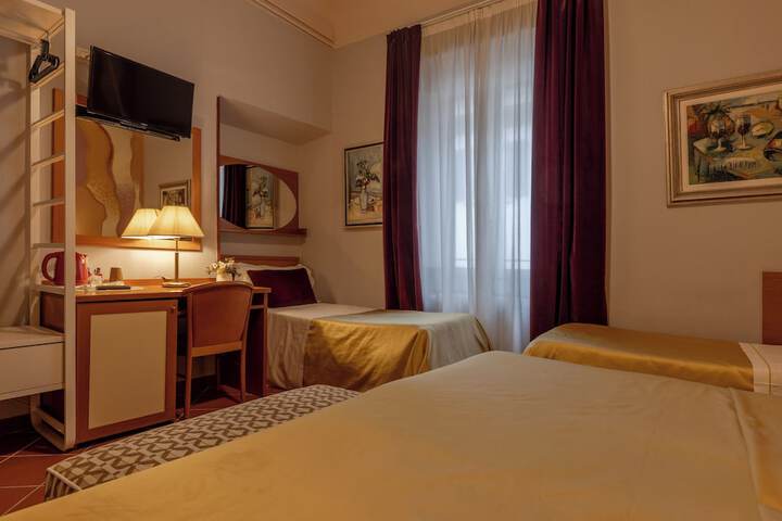 Room 78 of 124
