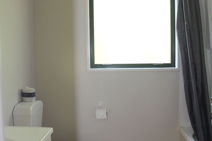Room 2 of 31
