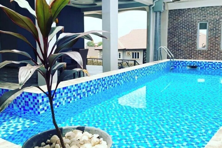 Pool 16 of 65