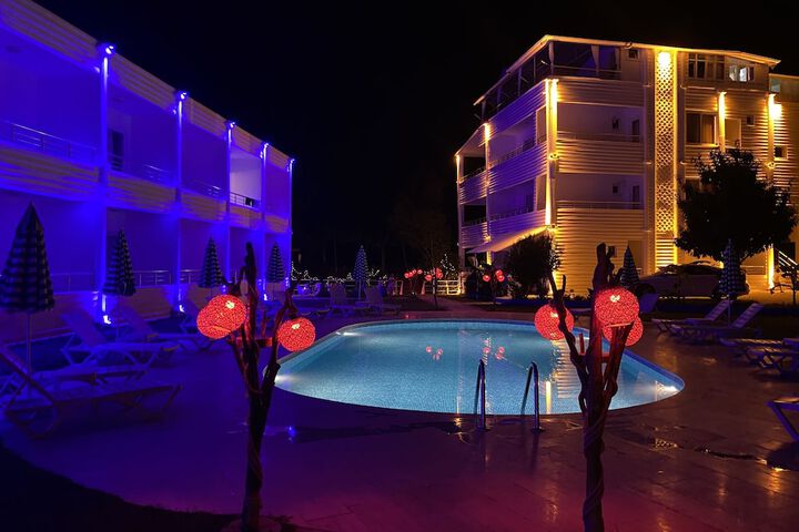 Hotel 27 of 38