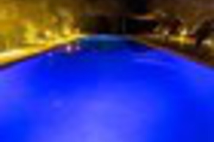 Pool 95 of 432