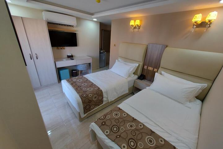 Room 19 of 55
