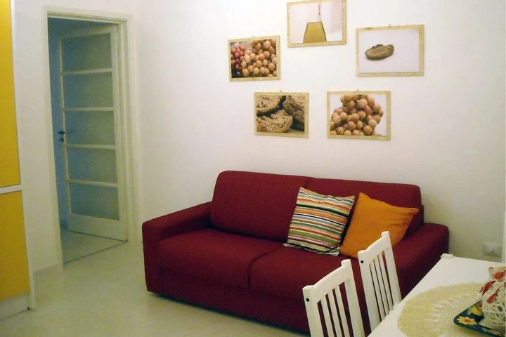 Room 2 of 12
