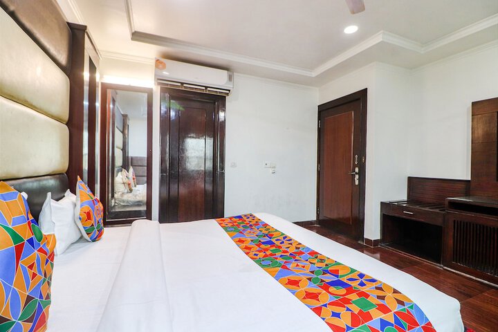 Room 17 of 26