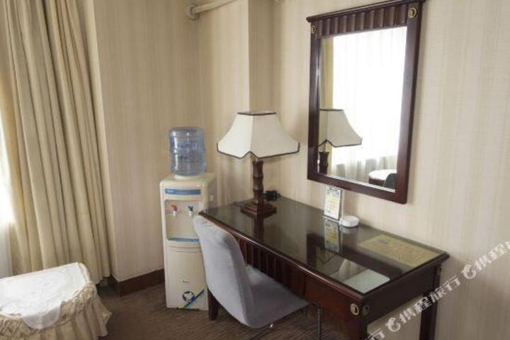 Dongsheng Hotel