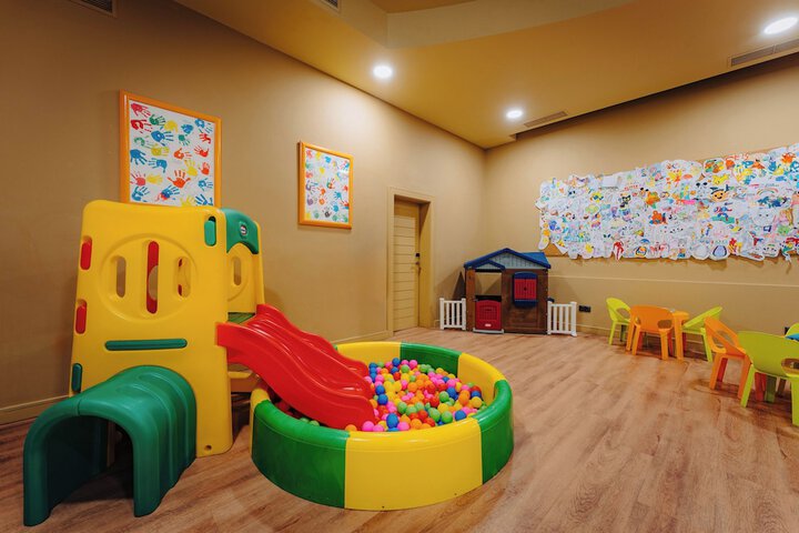 Childrens Activities 66 of 138