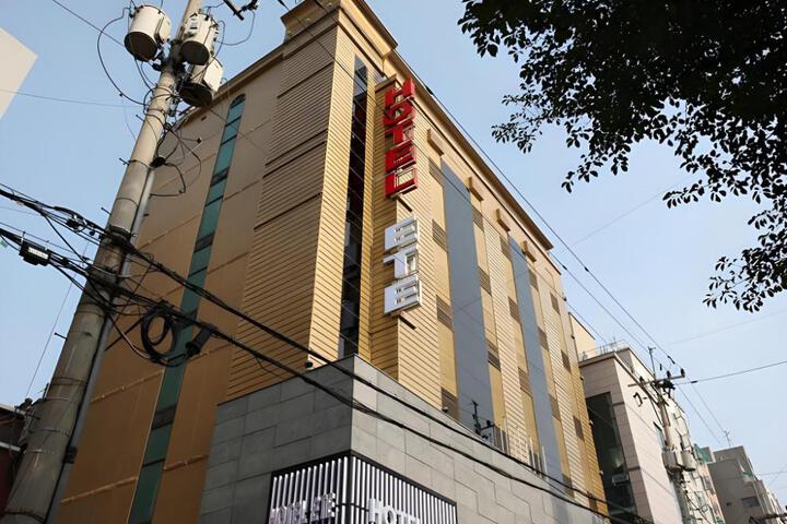 Business Hotel Ete