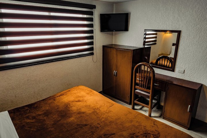 Room 16 of 55