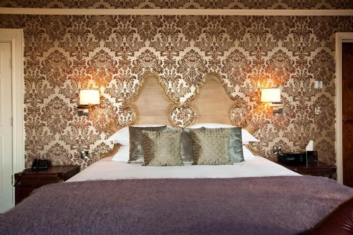 Room 8 of 55