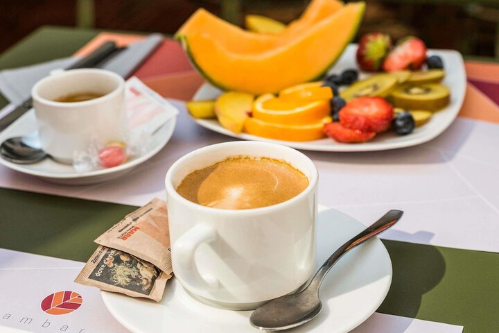 Breakfast/Coffee Service 47 of 111