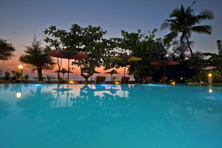 Seasons Hotels & Resort- Ngapali