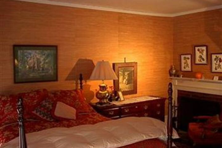 Room 17 of 39