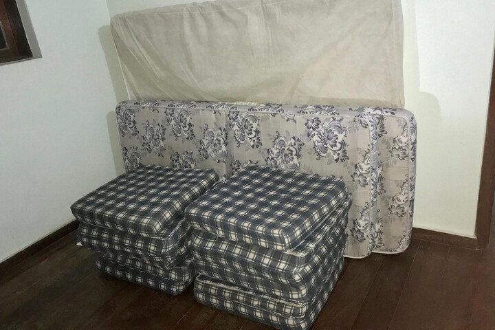 Room 5 of 27
