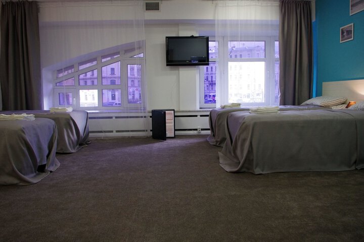 Room 5 of 25