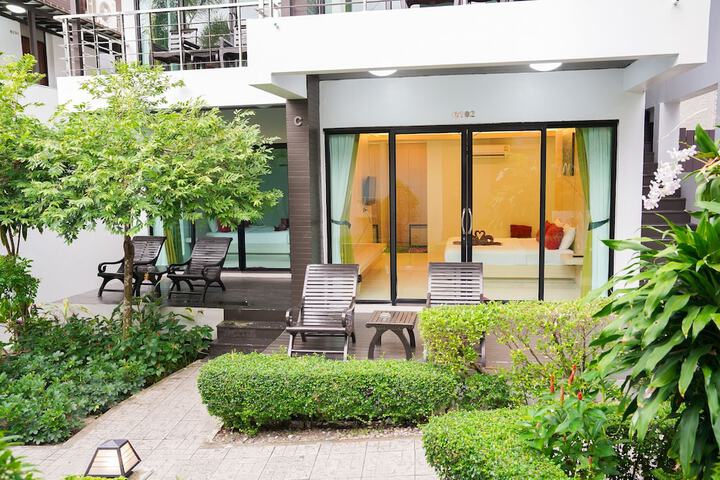 Terrace/Patio 35 of 64