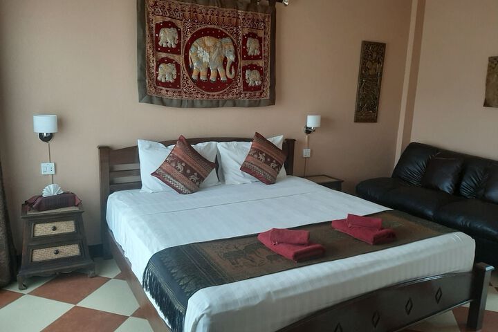 Room 9 of 68