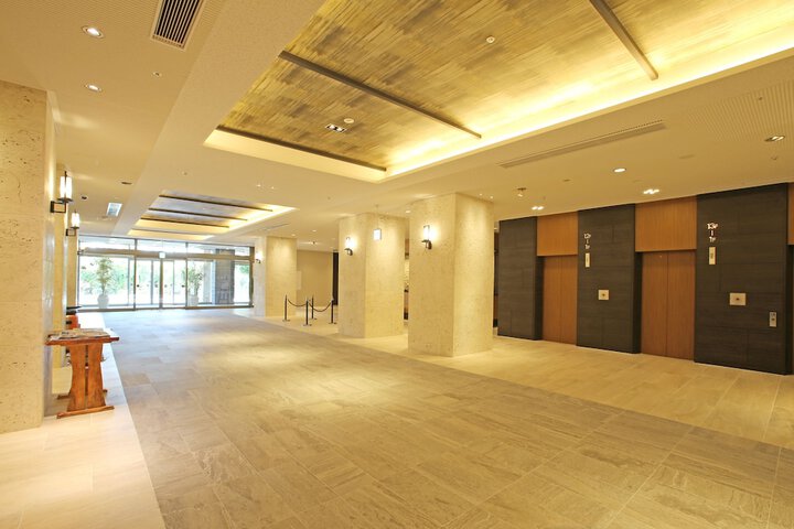 Hotel Interior 4 of 82