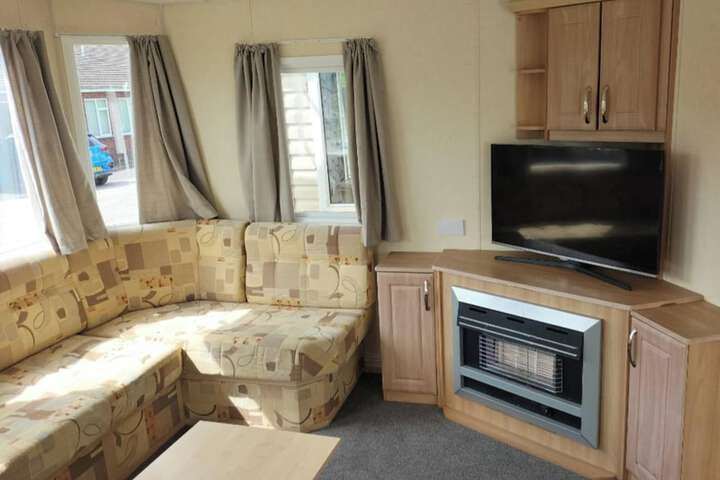 Room 12 of 24