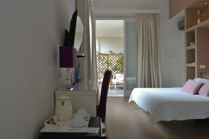 Room 16 of 56