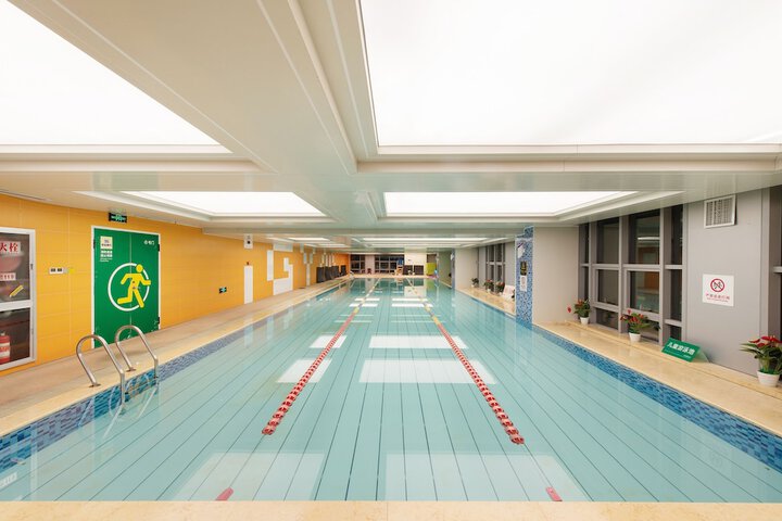 Pool 38 of 61