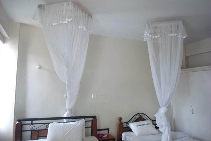 Room 14 of 29