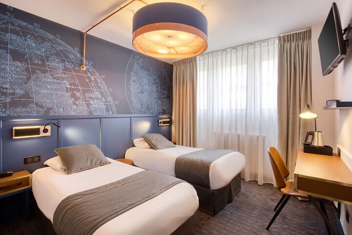 Room 21 of 62