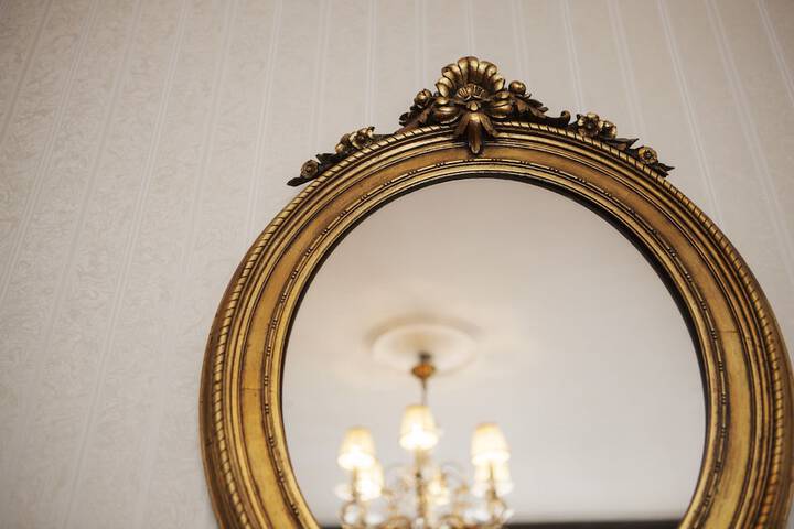 Room 22 of 40