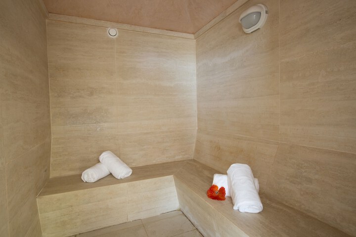 Relaxing Spa