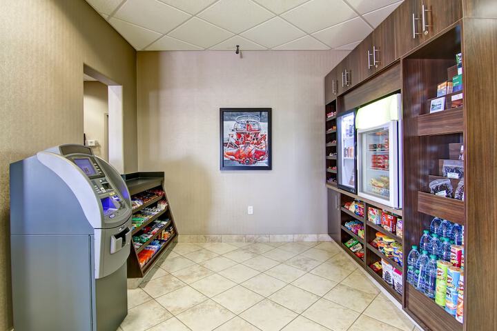ATM/banking on site
