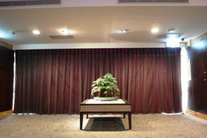 Ballroom/Hall 70 of 82