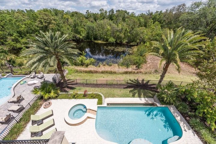 Hotel View 135 of 141