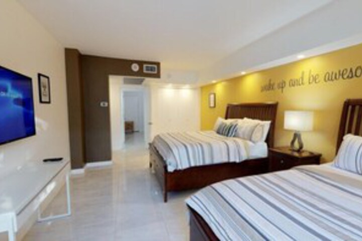 Room 70 of 75