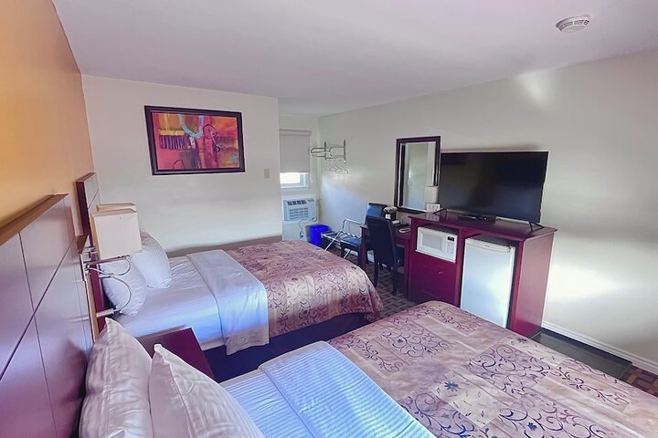 Room 17 of 56