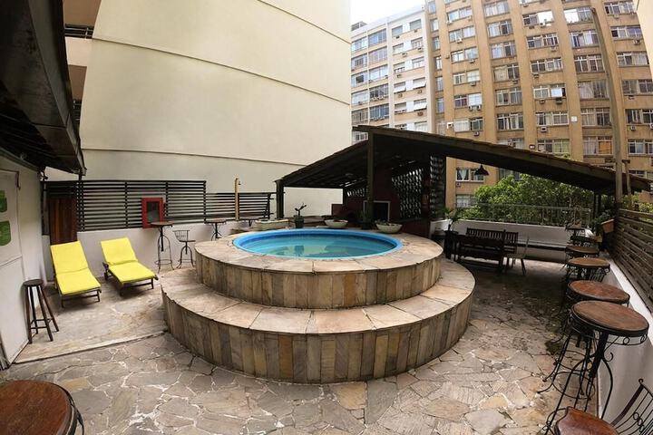 Pool Hotel