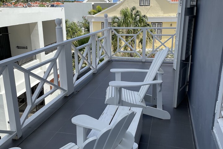 Terrace/Patio 60 of 128