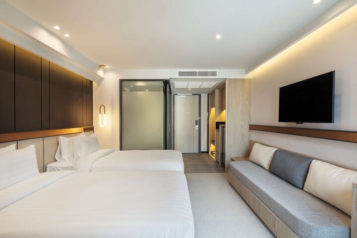 Room 11 of 59