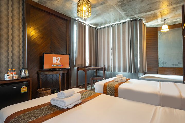 Room 2 of 29