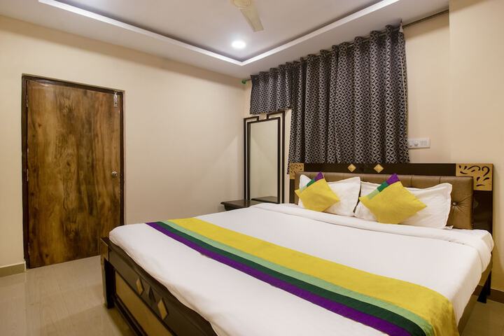 Itsy Hotels Yogeshwara Grand in Hyderabad