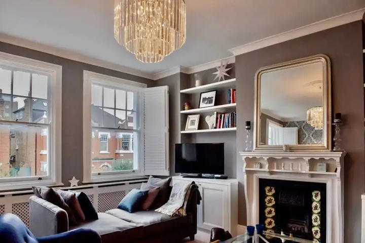 Beautifully Decorated 3 Bedroom Home in Putney