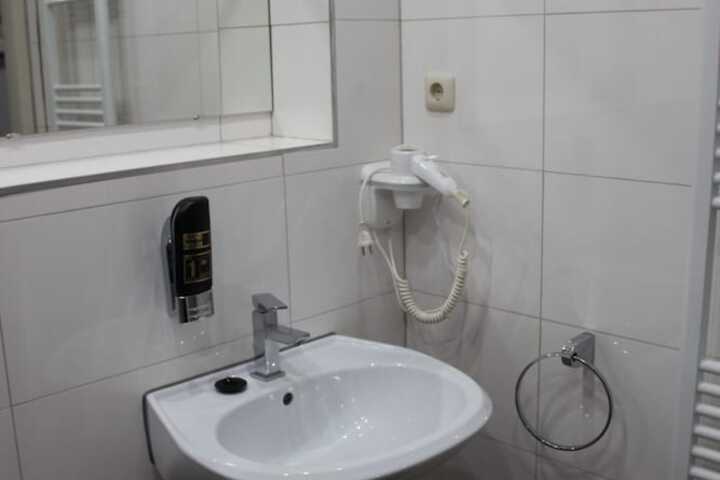 Room 26 of 52