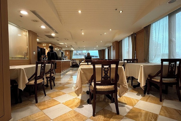 Dining 183 of 216