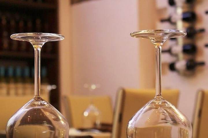 Dining 65 of 100