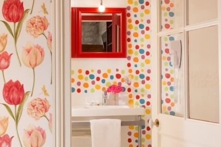 Room 30 of 61